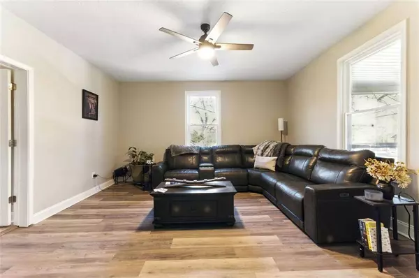 342 SPRING ST, Commerce, GA 30529