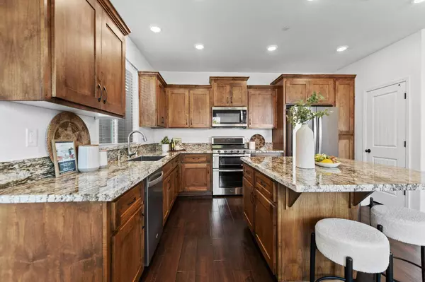 822 Stage Stop Loop, Rocklin, CA 95765