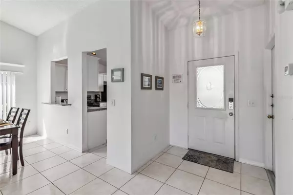 7706 WATER OAK CT, Kissimmee, FL 34747