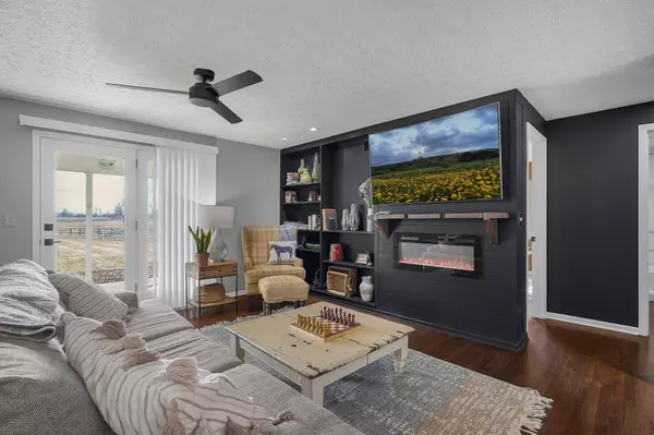 626 N County Line Road, Sunbury, OH 43074