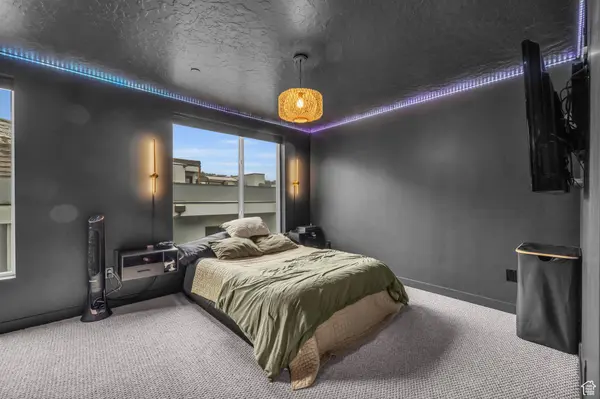 351 W 800 N #9, Salt Lake City, UT 84103