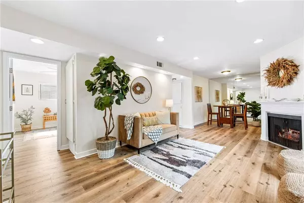 12564 Montecito RD #4, Seal Beach, CA 90740