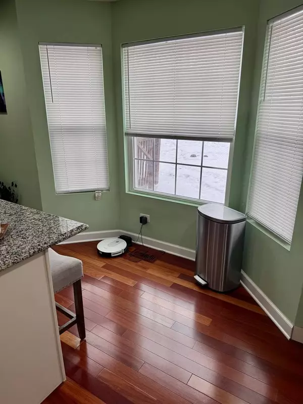 3514 PORTSMOUTH DR, Zion, IL 60099