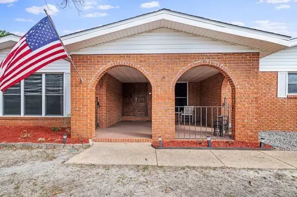 5 Ponce De Leon Road, Crestview, FL 32539