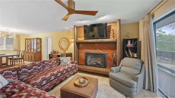 5940 Baydy Peak RD #1211, Osage Beach, MO 65065