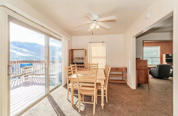 55408 Point RD, Big Creek, CA 93605