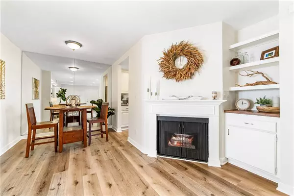 12564 Montecito RD #4, Seal Beach, CA 90740