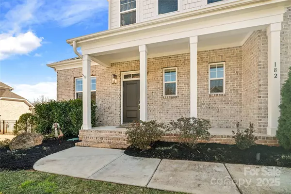 182 Walking Horse TRL, Davidson, NC 28036