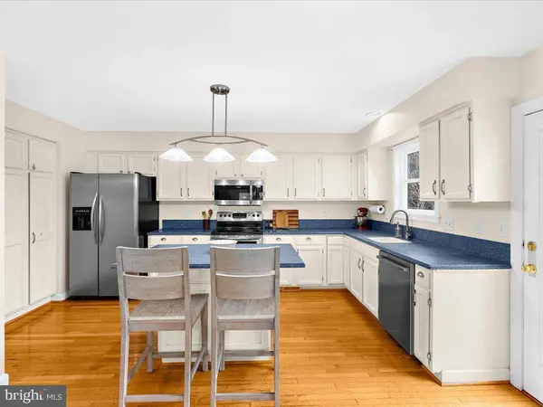 1560 RITCHIE LN, Annapolis, MD 21401