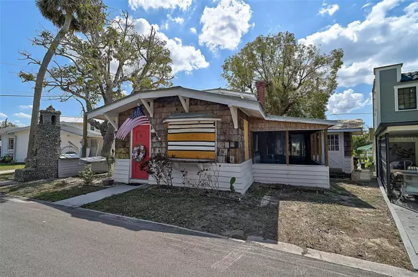 44 BRADEN CASTLE DR, Bradenton, FL 34208