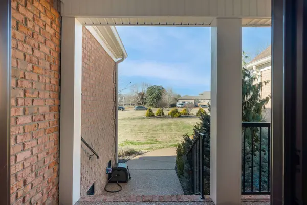 1318 Erin Ln, Franklin, TN 37064