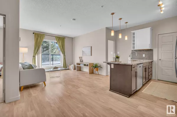 #105 320 AMBLESIDE LINK LI SW, Edmonton, AB T6W 2Z9