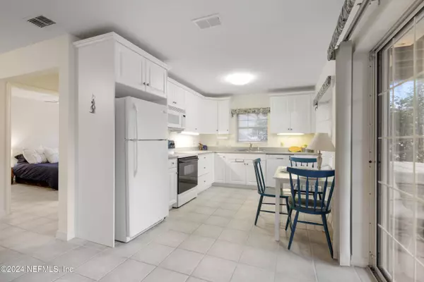 5172 MEDORAS AVE, St Augustine, FL 32080