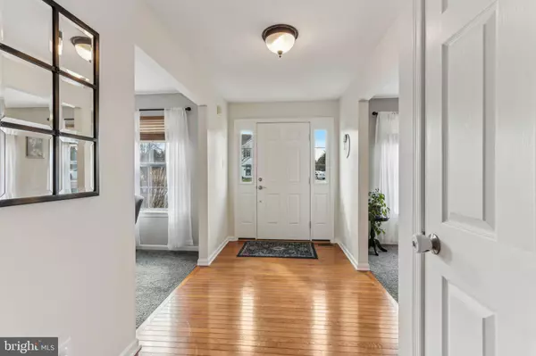 209 PULLMAN CIR, Coatesville, PA 19320