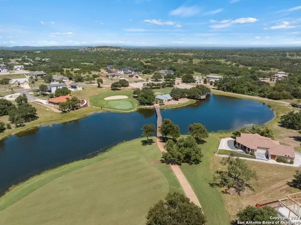 113 manuel herrera, Blanco, TX 78606