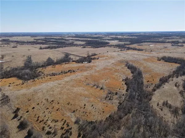 NW 128th ST, Spickard, MO 64679