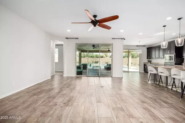 4187 N 183RD Drive, Goodyear, AZ 85395