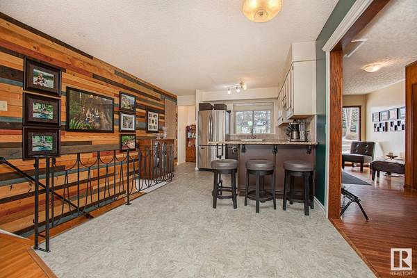 5201 49 AV, Beaumont, AB T4X 1E3