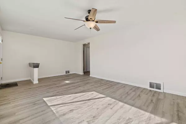 2008 28th STREET, Kenosha, WI 53140