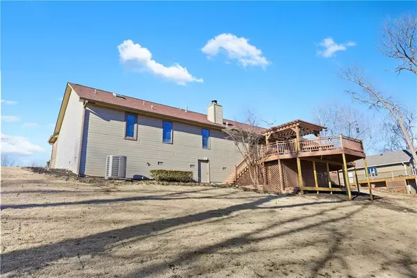 110 Killdeer Rd, Rogers, AR 72756