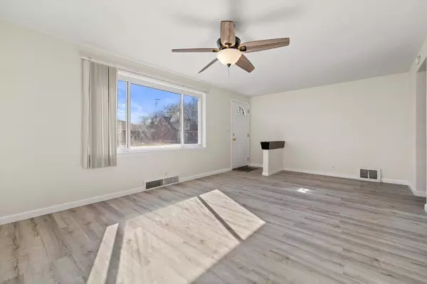 2008 28th STREET, Kenosha, WI 53140