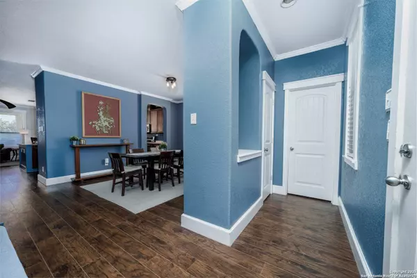 137 Hinge Iron, Cibolo, TX 78108