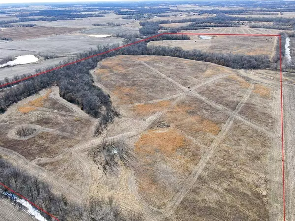 E 240th LN, Coffey, MO 64636