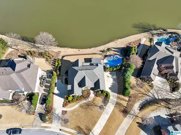 1249 LAKE TRACE COVE, Hoover, AL 35244