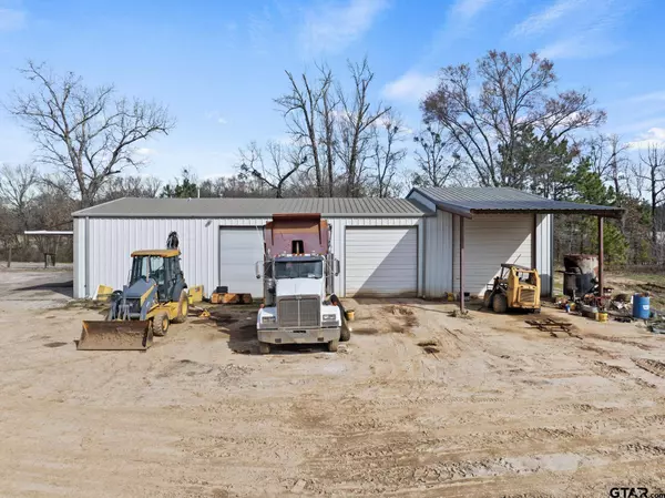 760 E 16th, Mt Pleasant, TX 75455