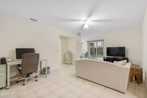 5172 MEDORAS AVE, St Augustine, FL 32080