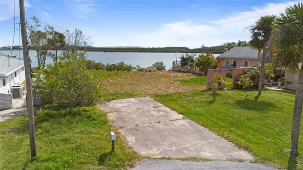 720 PALM CIRCLE DR, Port Orange, FL 32127