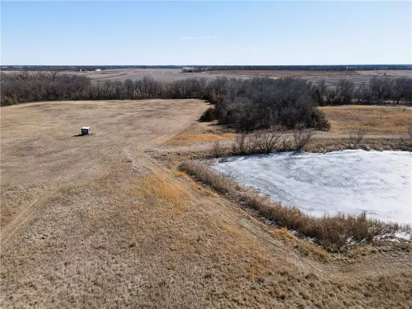 E 240th LN, Coffey, MO 64636