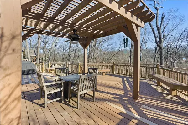 110 Killdeer Rd, Rogers, AR 72756