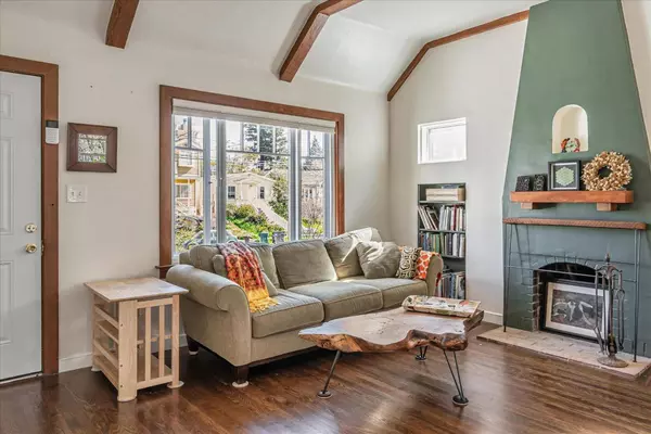 1124 Santa Fe AVE, Albany, CA 94706