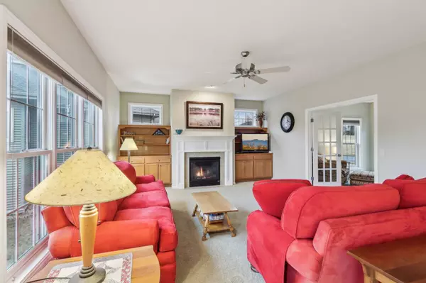 2024 Foggy Mountain Pass, Waunakee, WI 53597