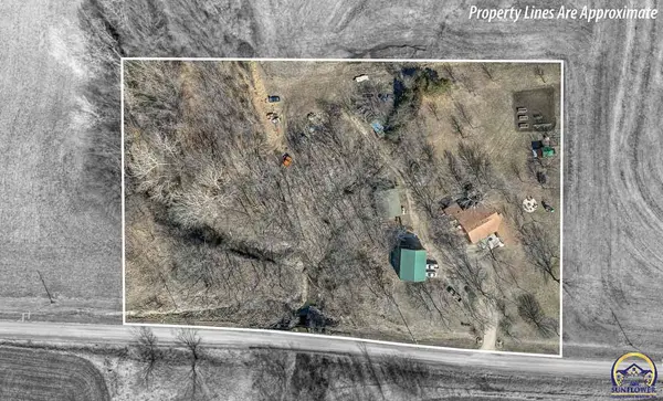 25777 Sunflower CT, Paxico, KS 66526