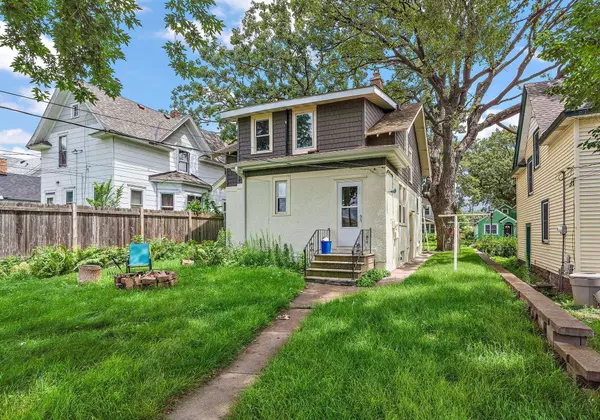 781 Howell ST N, Saint Paul, MN 55104