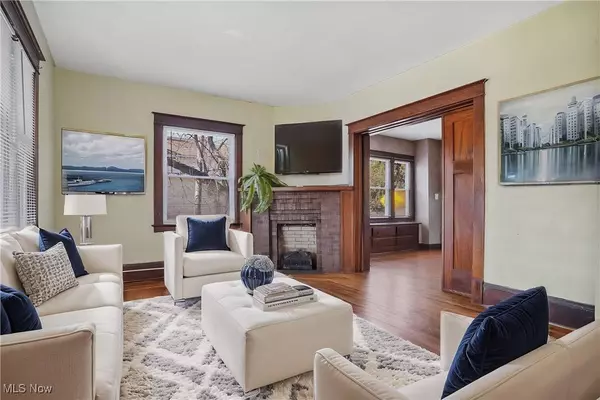 11764 South AVE, North Lima, OH 44452