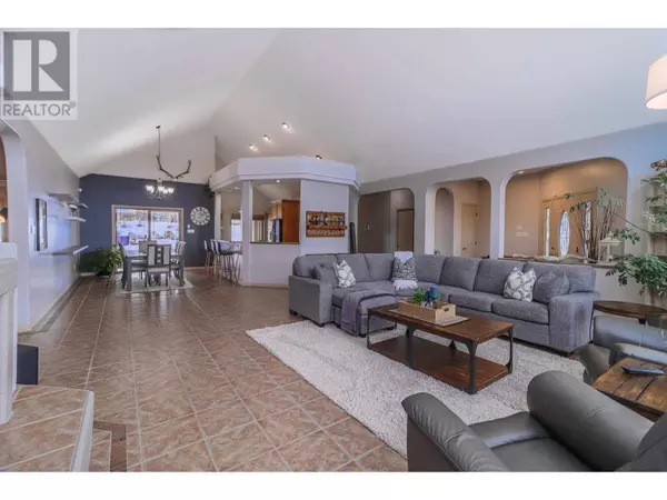 2953 WESTVIEW Road, Cranbrook, BC V1C7G8