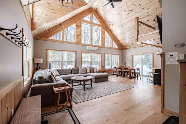 620 Intervale RD, Bethel, ME 04217