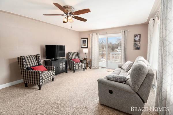 533 Arthur Street, Marne, MI 49435