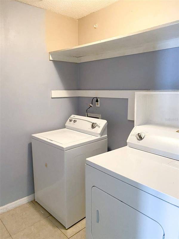 1027 & 1029 CAPTIVA PT, Lakeland, FL 33801