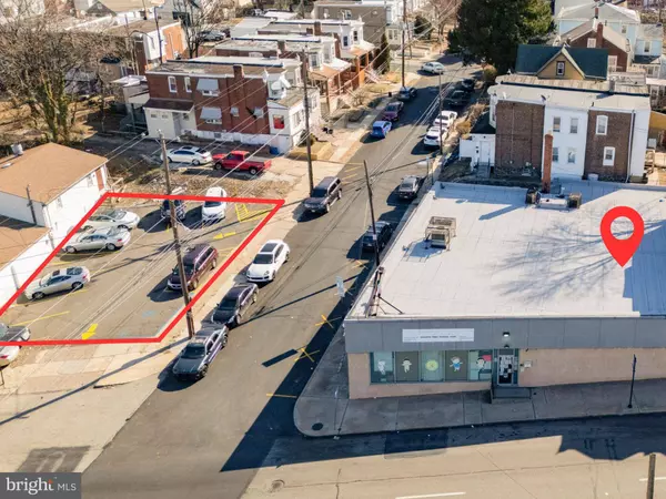 401 CHESTER PIKE, Darby, PA 19023