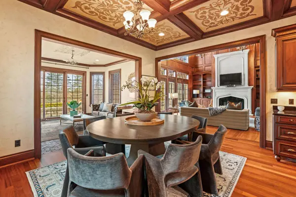 11611 N Canterbury, Mequon, WI 53092