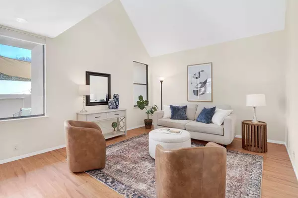 909 Alvarado AVE #24, Davis, CA 95616