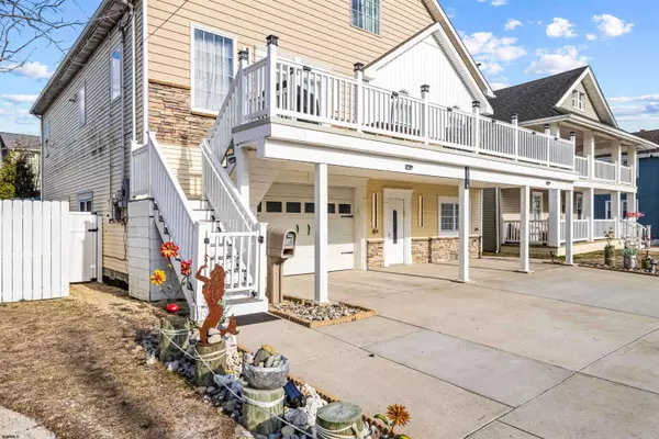 207 N Dorset Ave, Ventnor, NJ 08406