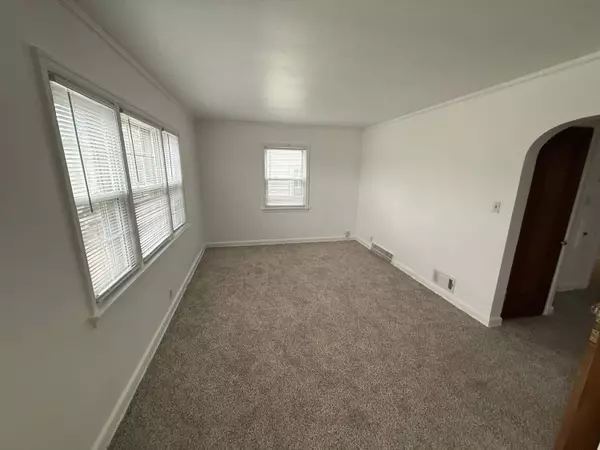 146 N 64th St Unit 148, Milwaukee, WI 53213