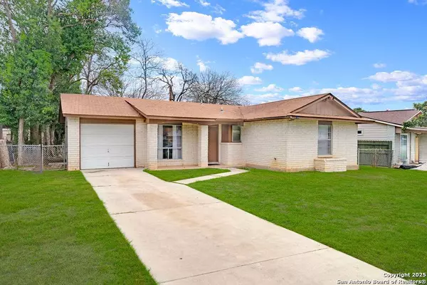 6706 RED BLF, San Antonio, TX 78218-3446
