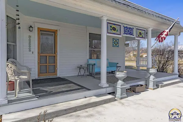 509 Missouri ST, Alma, KS 66401
