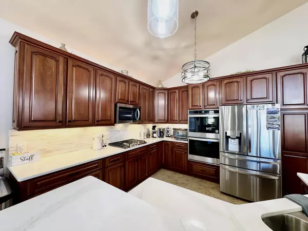 5198 Little ship ST, Osage Beach, MO 65065